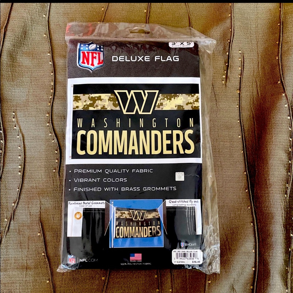 WASHINGTON COMMANDERS Deluxe Flag